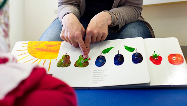 Card Entwicklungspädiatrie V2 Card Entwicklungspädiatrie V2